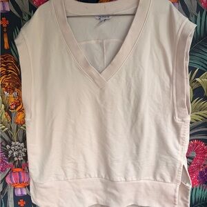 Athleta Cream V-Neck Muscle Tee
